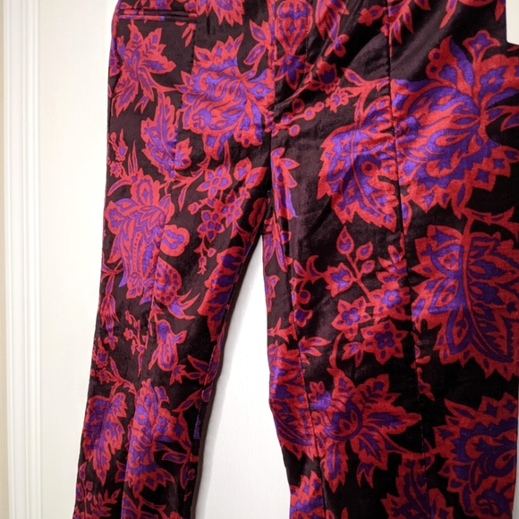 ✨HostPick✨ Anthropologie - The Essential Women Printed Velvet Slim Trous… - Picture 6 of 12